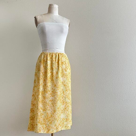 Handmade yellow summer midi skirt - Picture 1 of 6